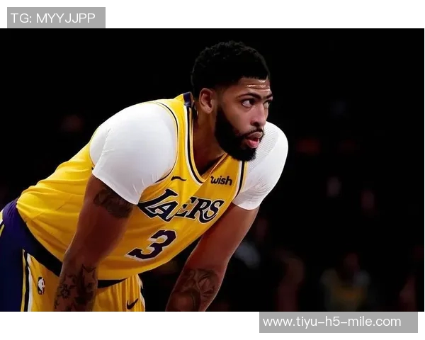 浓眉强调若在华盛顿担任主要持球手需提升控球能力以减少失误