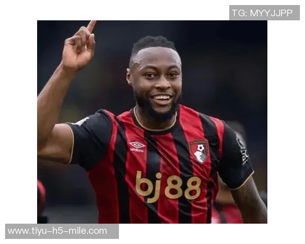 德天空消息塞梅尼奥与曼城达成冬季转会协议双方俱乐部正在积极谈判中